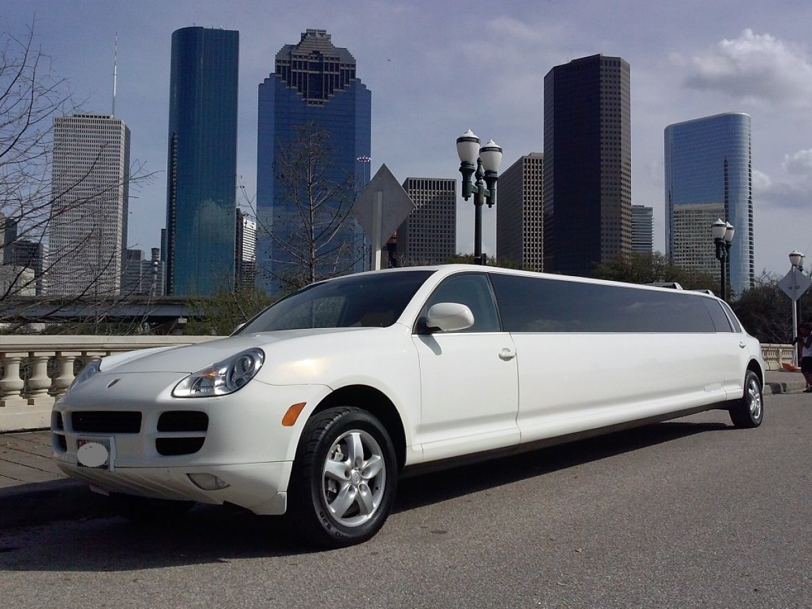 SUV Stretch for Sale in South Houston, TX - Photo 2