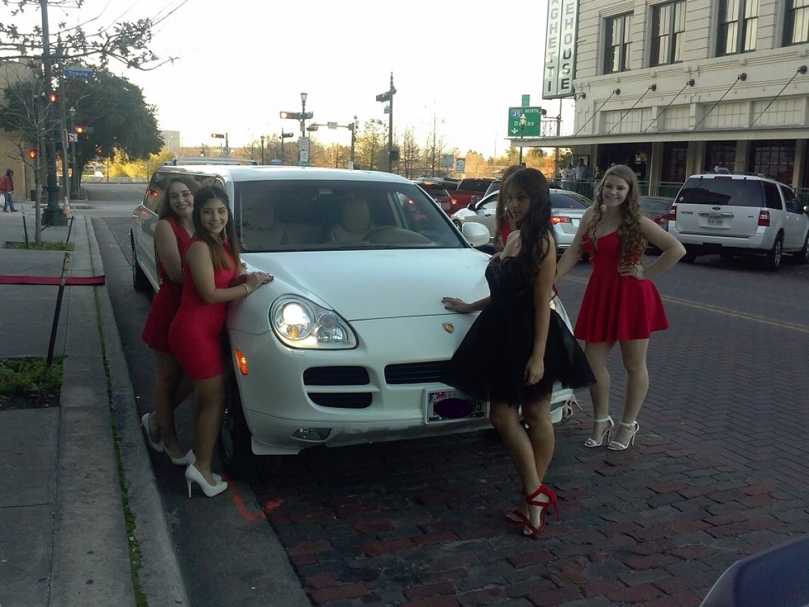 SUV Stretch for Sale in South Houston, TX - Photo 11