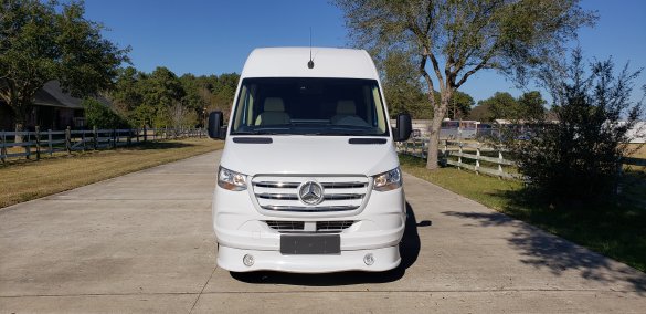 2020 Mercedes-Benz Sprinter 3500 170" Sprinter for Sale in Houston, TX - Photo 2