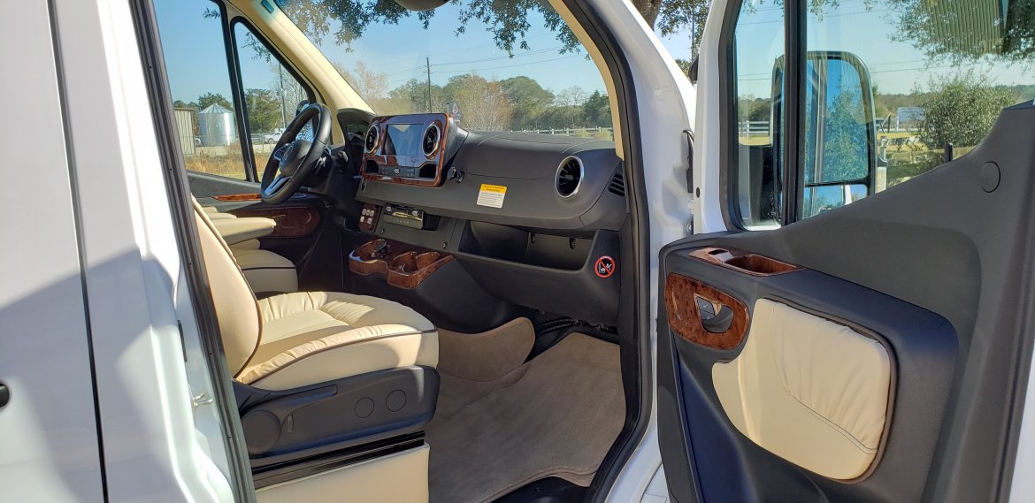 Sprinter for Sale in Houston, TX - Photo 16