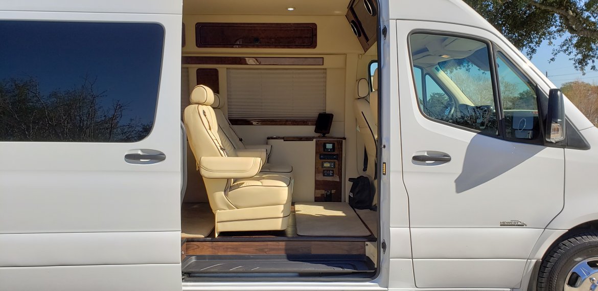 Sprinter for Sale in Houston, TX - Photo 10