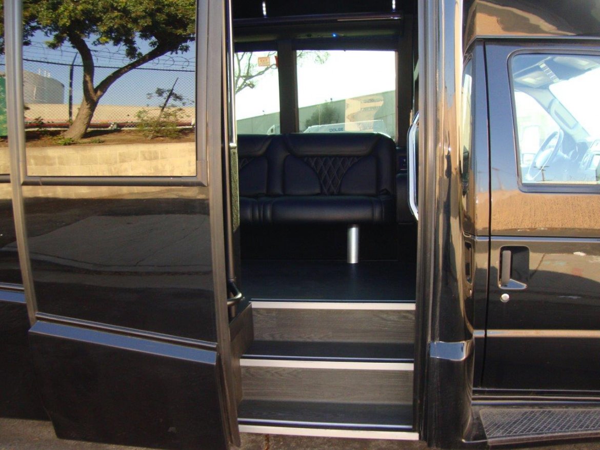 Limo Bus for Sale in CARSON, CA - Photo 13
