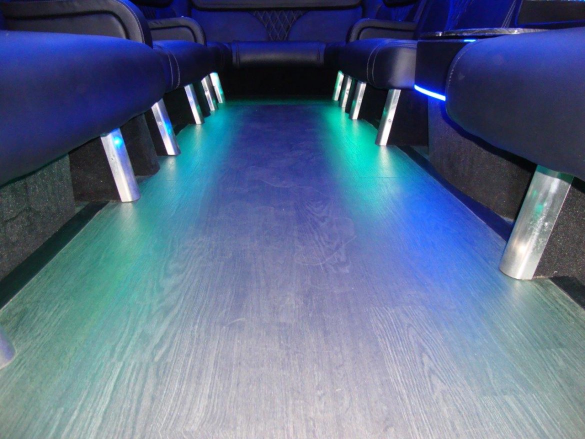 Limo Bus for Sale in CARSON, CA - Photo 17