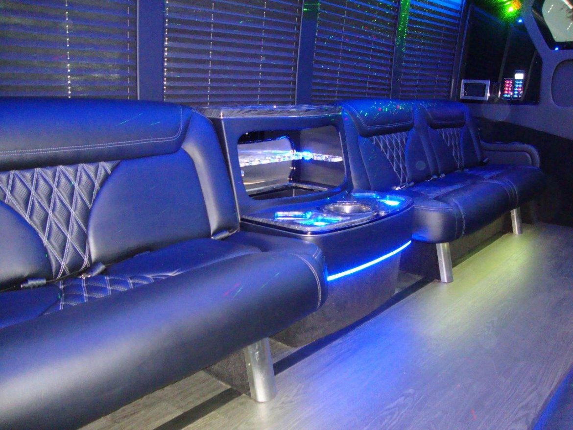Limo Bus for Sale in CARSON, CA - Photo 23