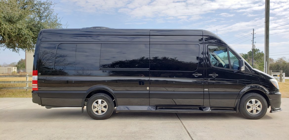 Sprinter for Sale in Houston, TX - Photo 3