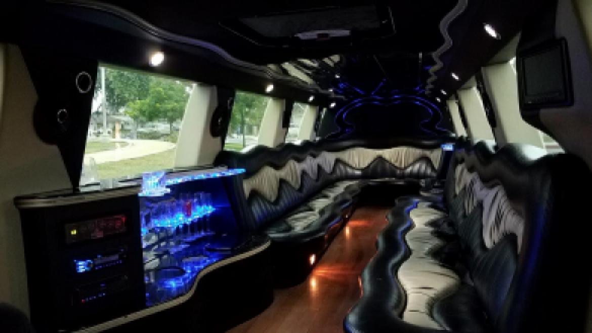 Photo of SUV Stretch for sale: 2007 Cadillac Escalade 200" by Moonlight