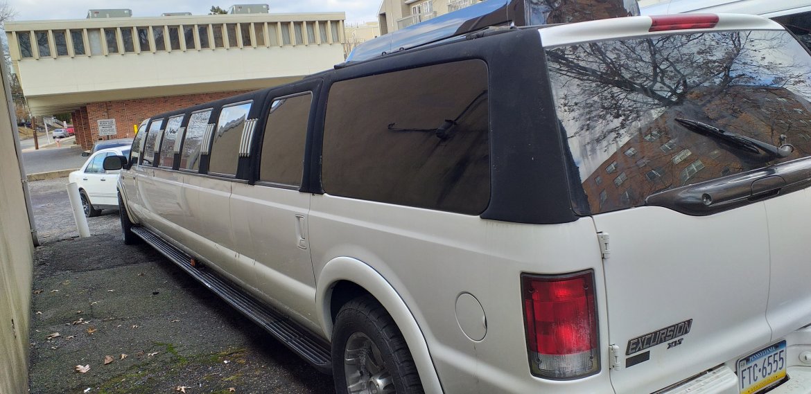SUV Stretch for Sale in Nj, NJ - Photo 2