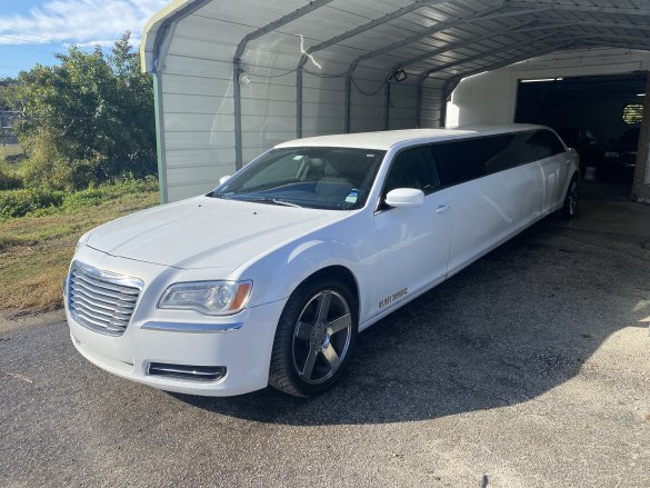 2012 Chrysler 300 Limousine for Sale in PORT ST LUCIE, FL - Main Photo