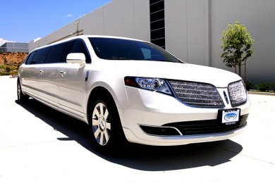 2017 Lincoln MKT Limousine for Sale in Oaklyn, NJ - Main Photo