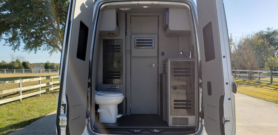 Sprinter for Sale in Houston, TX - Photo 11