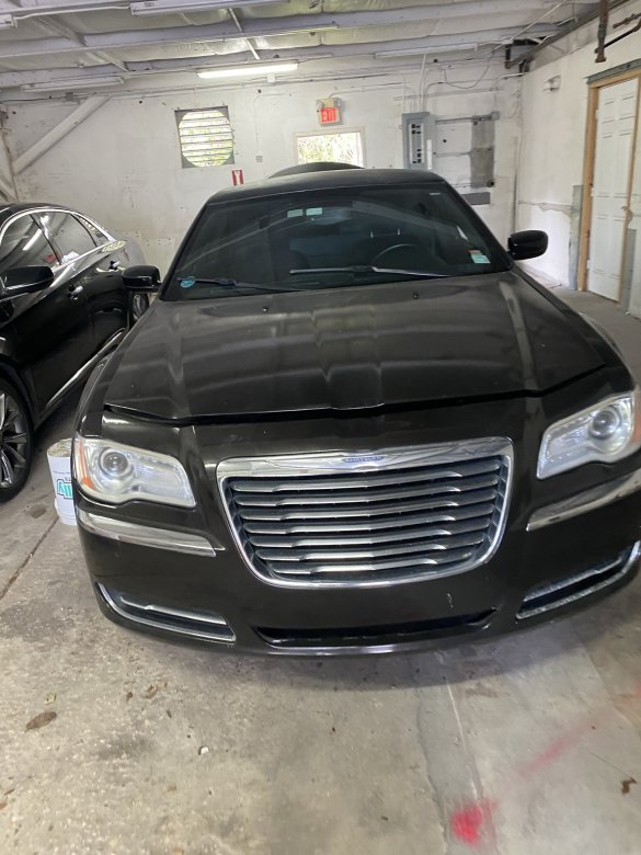 2012 Chrysler 300 Limousine for Sale in Port St. Lucie, FL - Photo 3