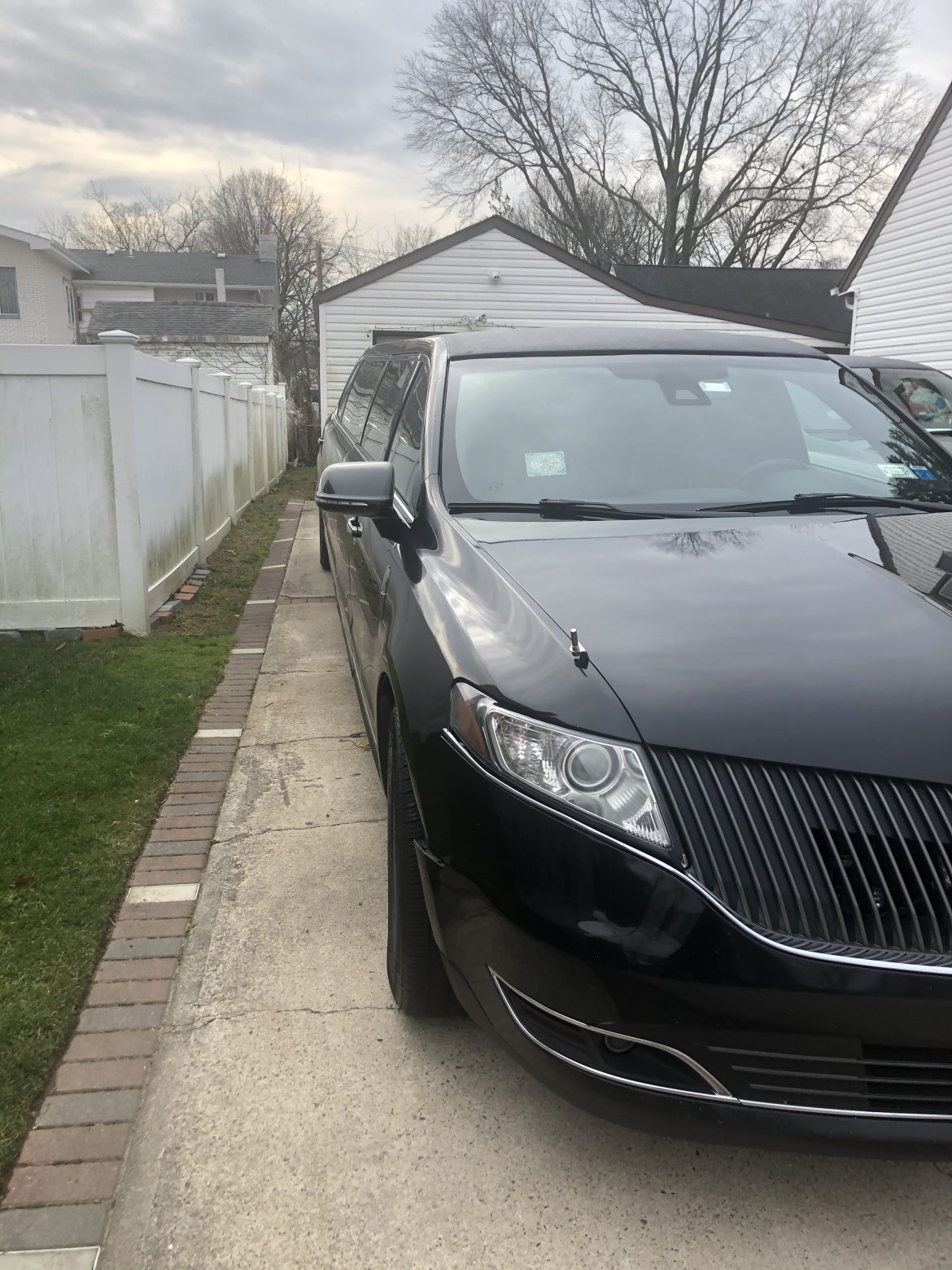Limousine for Sale in Hempstead, NY - Photo 7