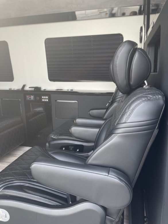2019 Mercedes-Benz Sprinter 3500 Sprinter for Sale in Atlanta, GA - Photo 2