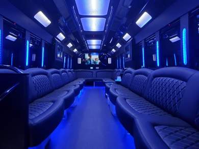 2019 Freightliner M-2 Limo Bus for Sale in Orlando, Florida, US - Photo 4