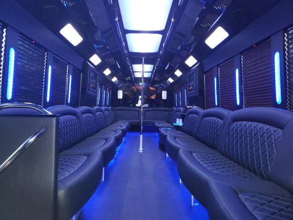 2019 Freightliner M-2 Limo Bus for Sale in Orlando, FL - Photo 3