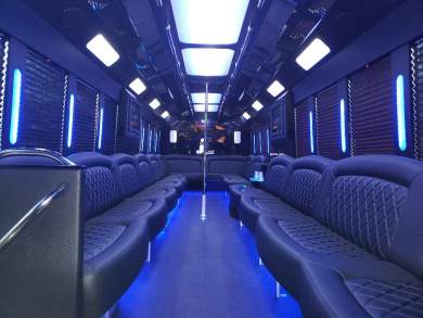 2019 Freightliner M-2 Limo Bus for Sale in Orlando, Florida, US - Photo 3
