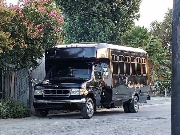 2001 ElDorado National 2001 Limo Bus for Sale in Whittier, CA - Main Photo