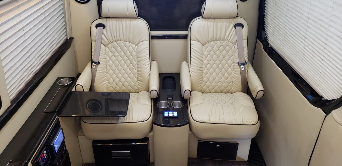 Sprinter for Sale in Houston, TX - Photo 33