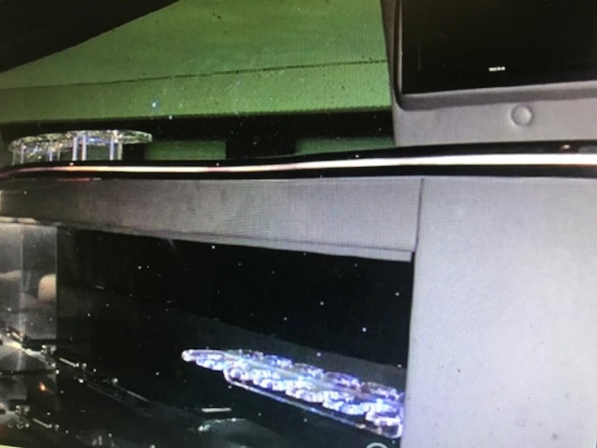 Limousine for Sale in Rochester, NY - Photo 12