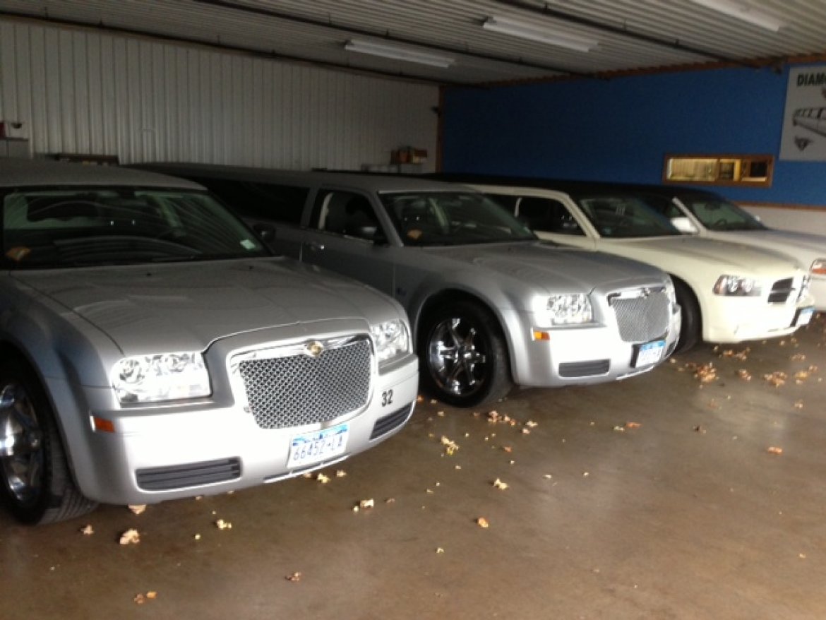 Limousine for Sale in Rochester, NY - Photo 10