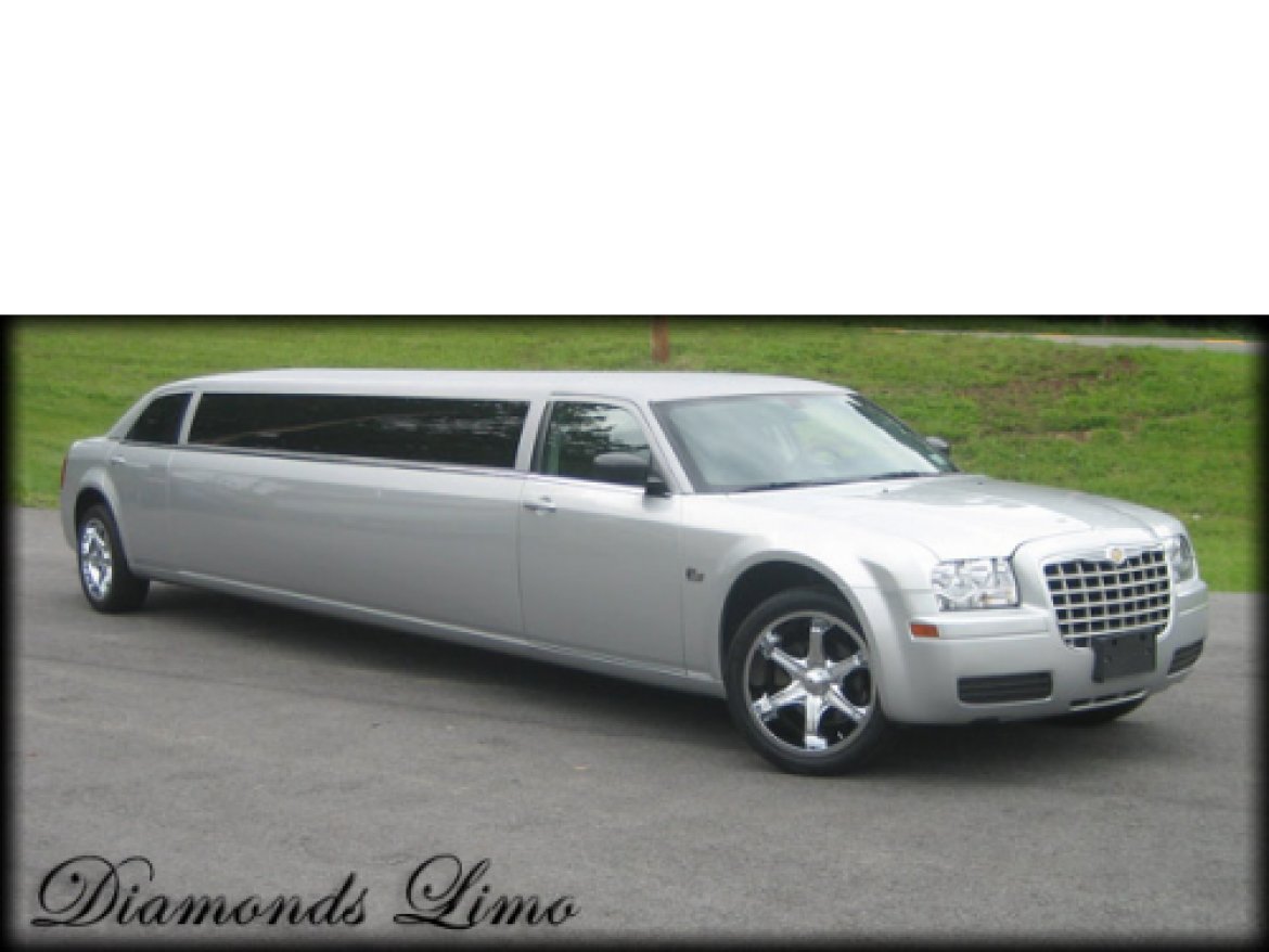 Limousine for Sale in Rochester, NY - Photo 5