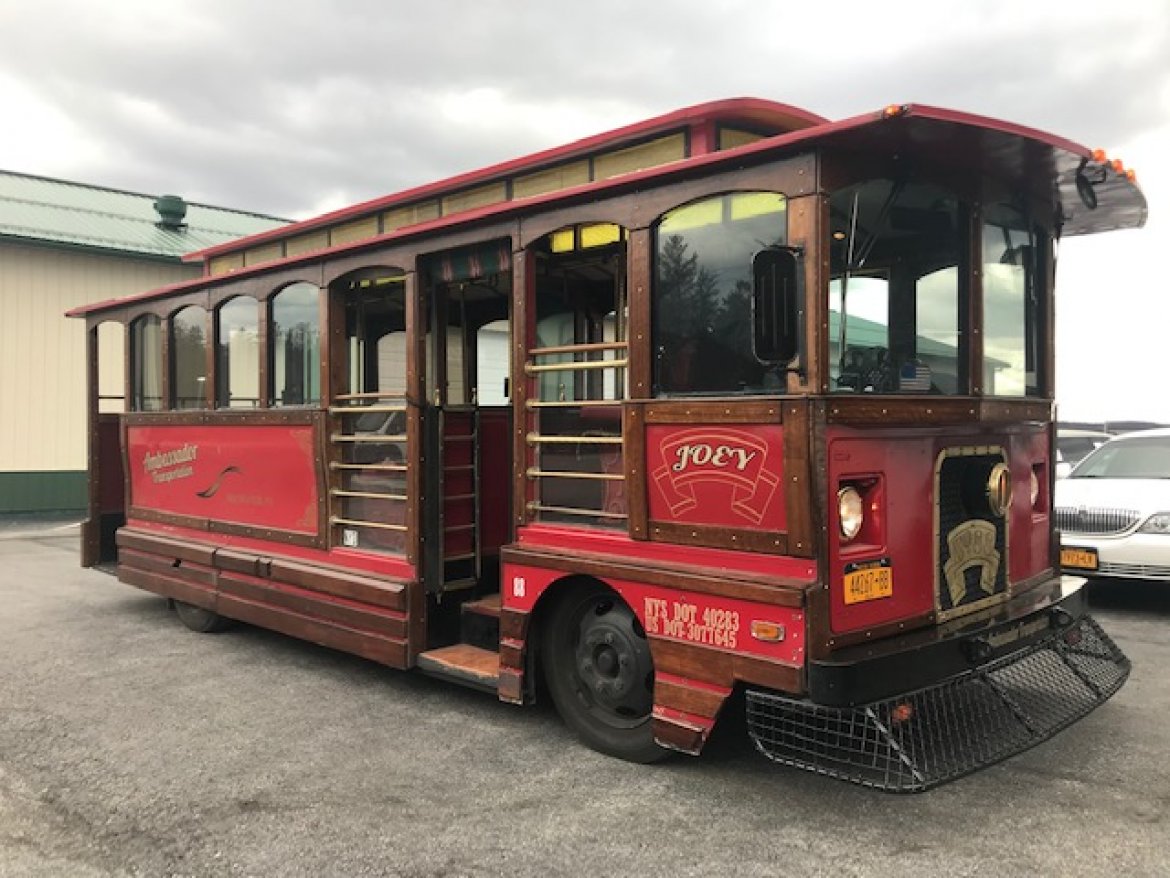 Limo Bus for Sale in Rochester, NY - Photo 4