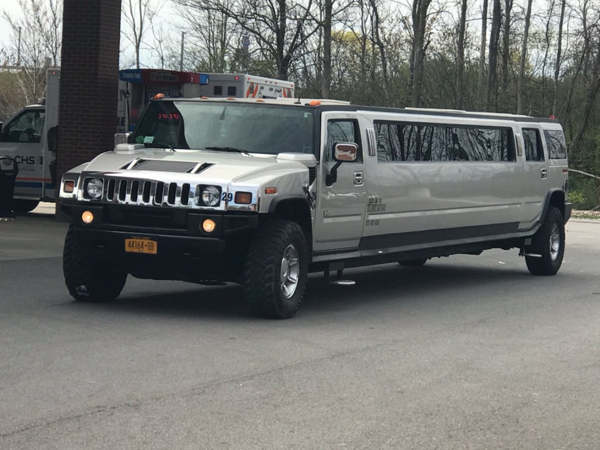 SUV Stretch for sale: 2005 Hummer H 2 240&quot; by Great Lakes