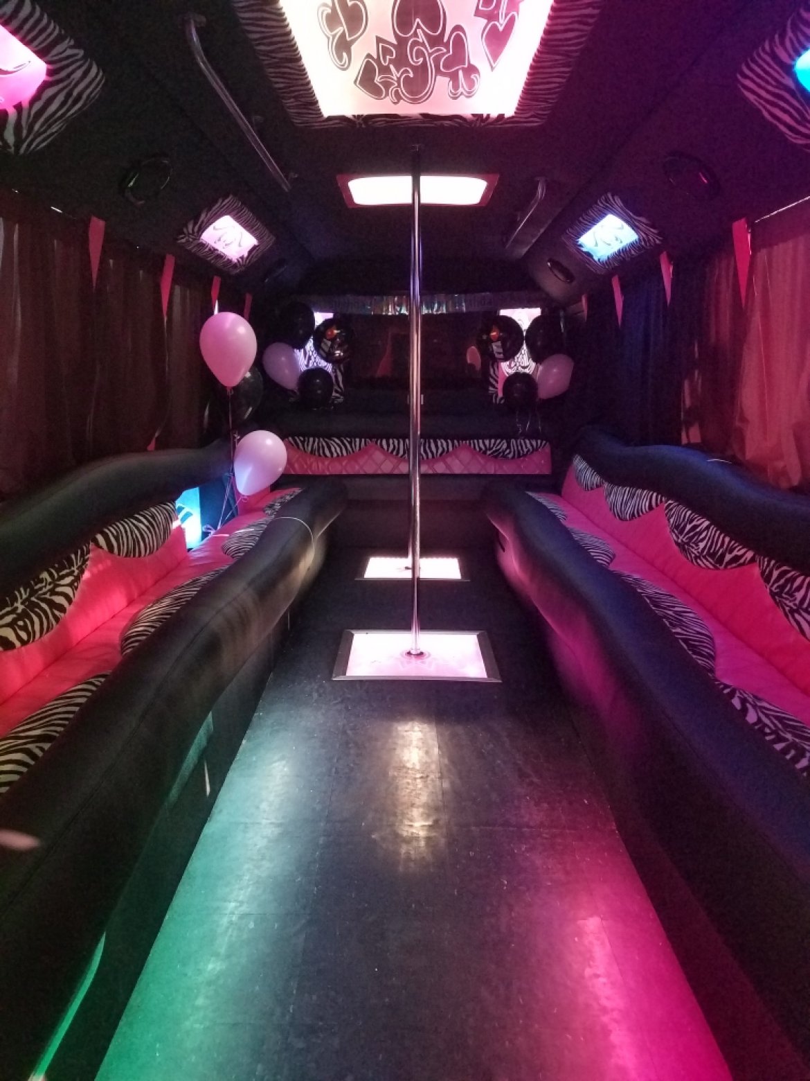 Limo Bus for Sale in WHITTIER, CA - Photo 14