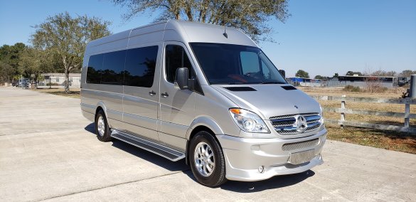 2014 Mercedes-Benz Sprinter 2500 170" EXT Sprinter for Sale in Houston, TX - Main Photo