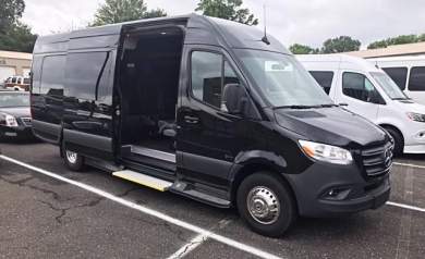 2020 EC Customs Mercedes-Benz 3500 170" Extended Sprinter
