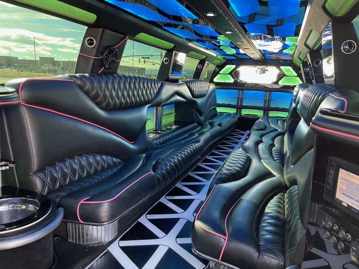 SUV Stretch for Sale in Aurora, CO - Photo 6