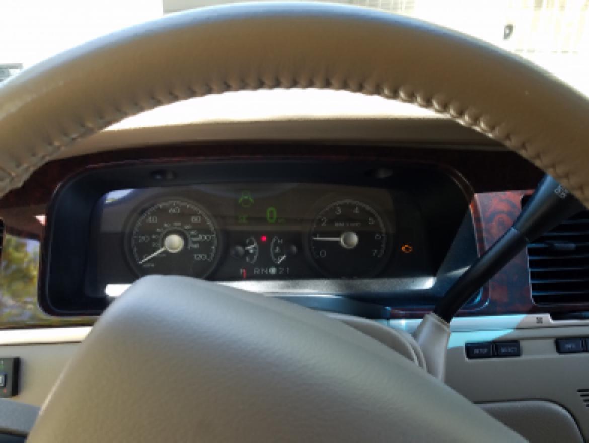 Photo of Limousine for sale: 2010 Lincoln Town Car Hybrid 260&quot;