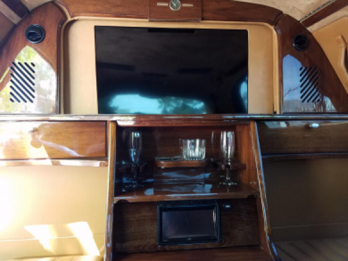 Photo of Limousine for sale: 2010 Lincoln Town Car Hybrid 260&quot;