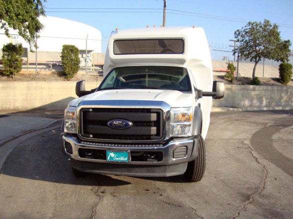 2014 Ford F-550 Super Duty Shuttle Bus for Sale in Carson, CA - Photo 2