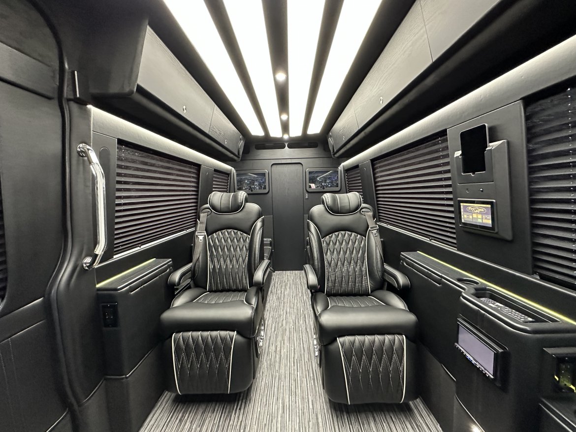 Sprinter for Sale in Little Silver, NJ - Photo 4