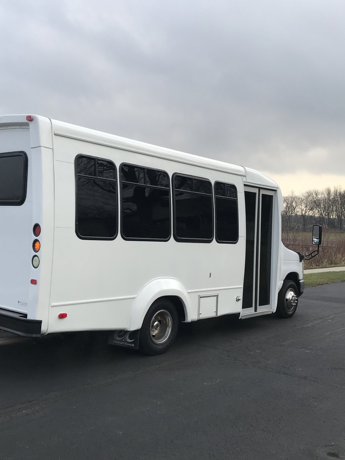 Limo Bus for Sale in Kalamazoo, MI - Photo 3