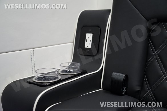 LGE Coachworks "Cocktail Cruiser" Mercedes-Benz Sprinter