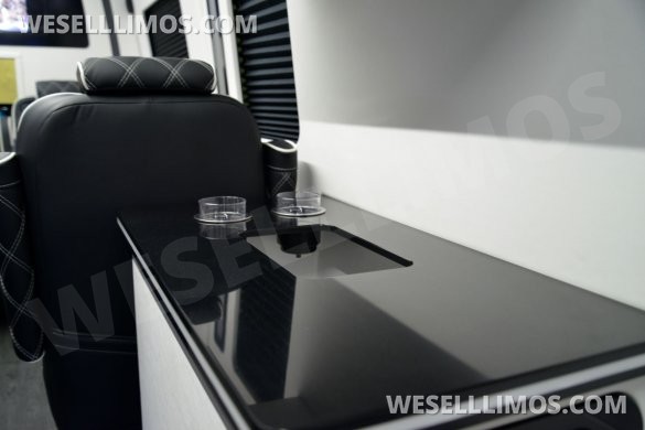 LGE Coachworks "Cocktail Cruiser" Mercedes-Benz Sprinter