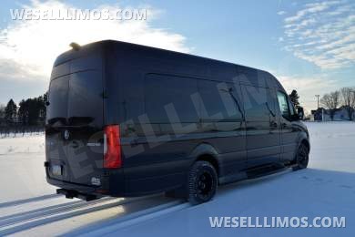 LGE Coachworks "Cocktail Cruiser" Mercedes-Benz Sprinter
