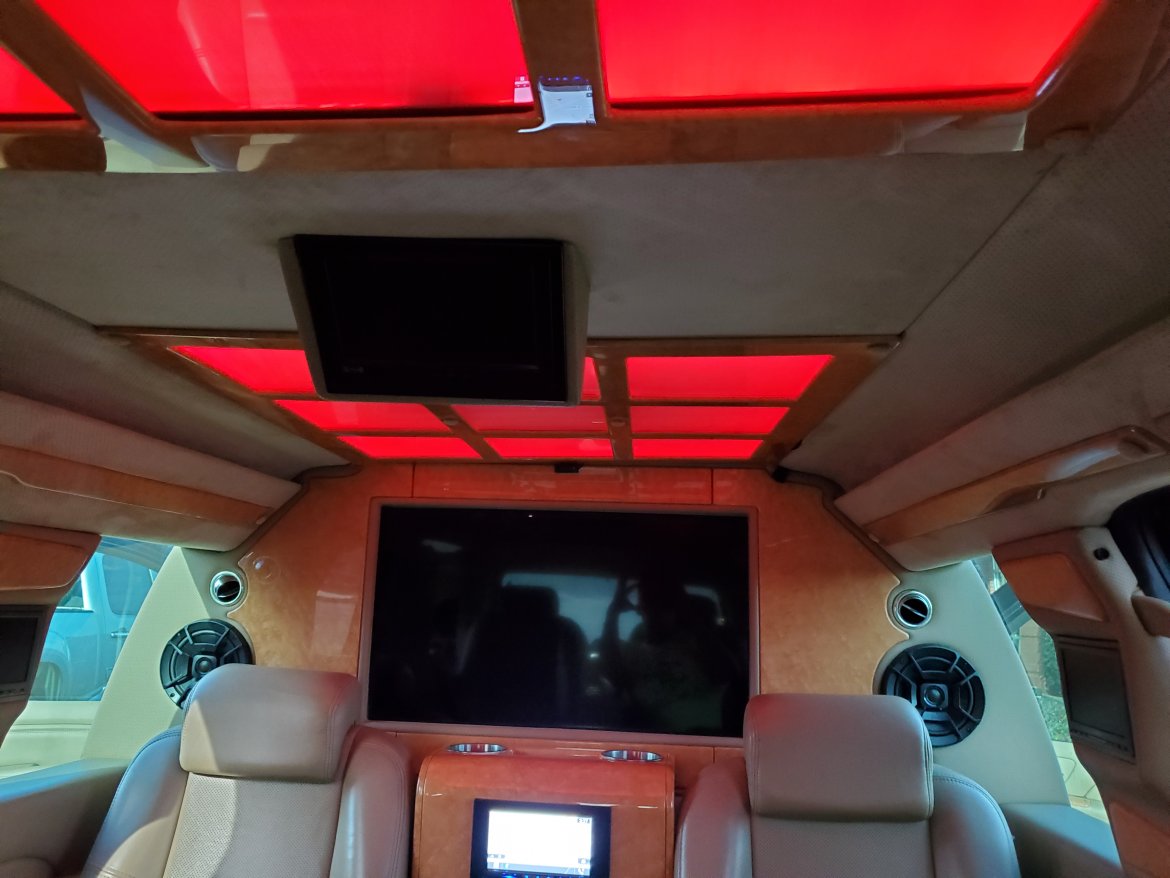 CEO SUV Mobile Office for Sale in Alexandria, LA - Photo 13