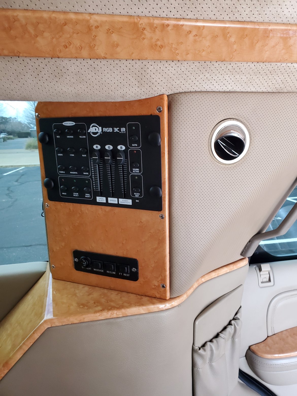 CEO SUV Mobile Office for Sale in Alexandria, LA - Photo 19