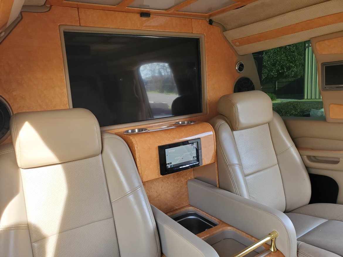 CEO SUV Mobile Office for Sale in Alexandria, LA - Photo 27