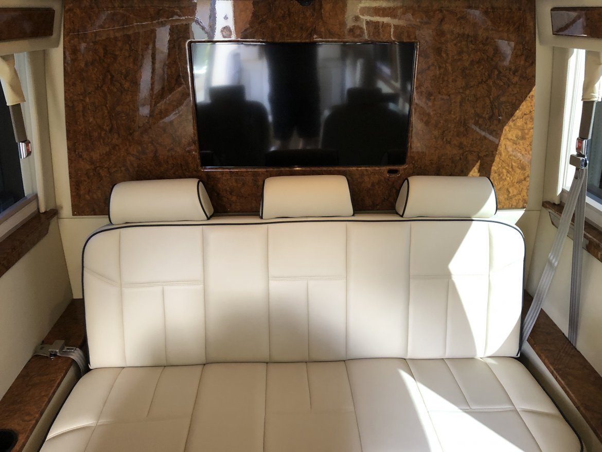 CEO SUV Mobile Office for Sale in Chandler, AZ - Photo 13