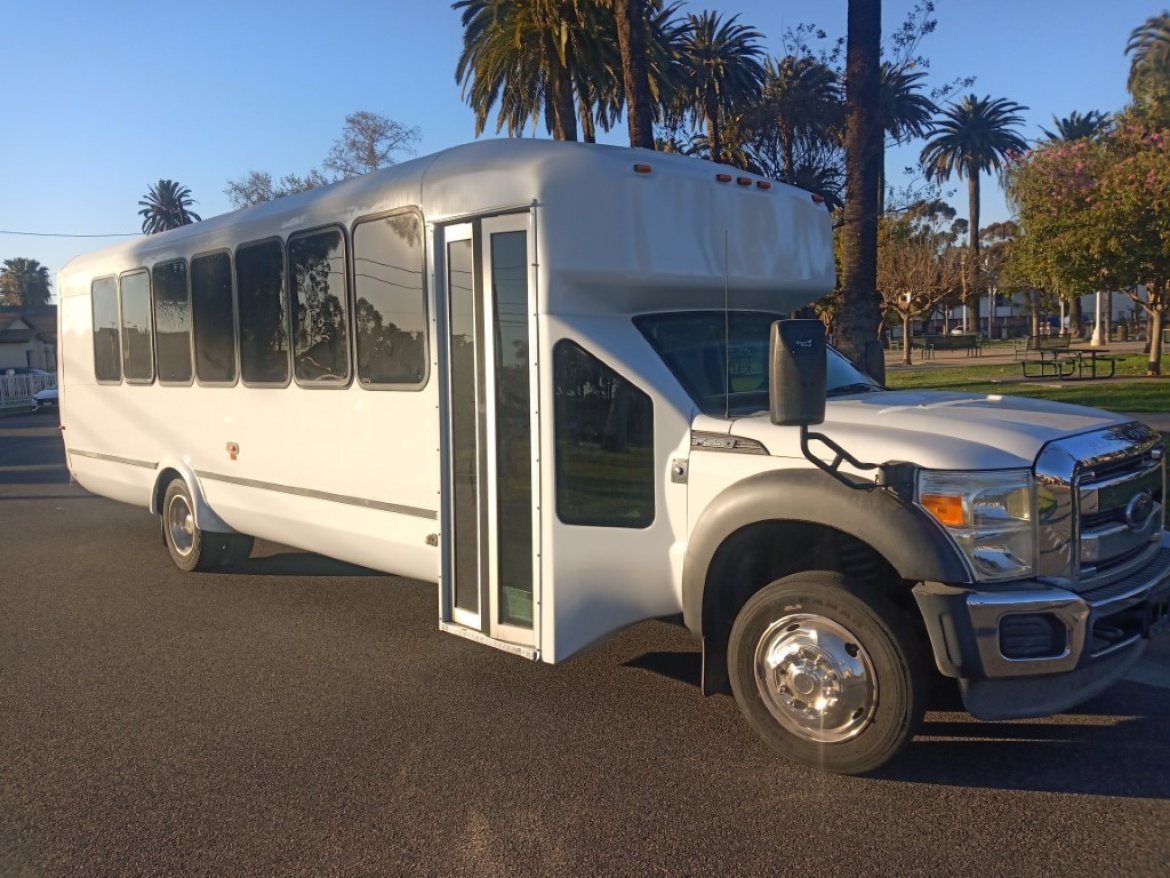 Limo Bus for sale: 2013 Ford F-550 #3029