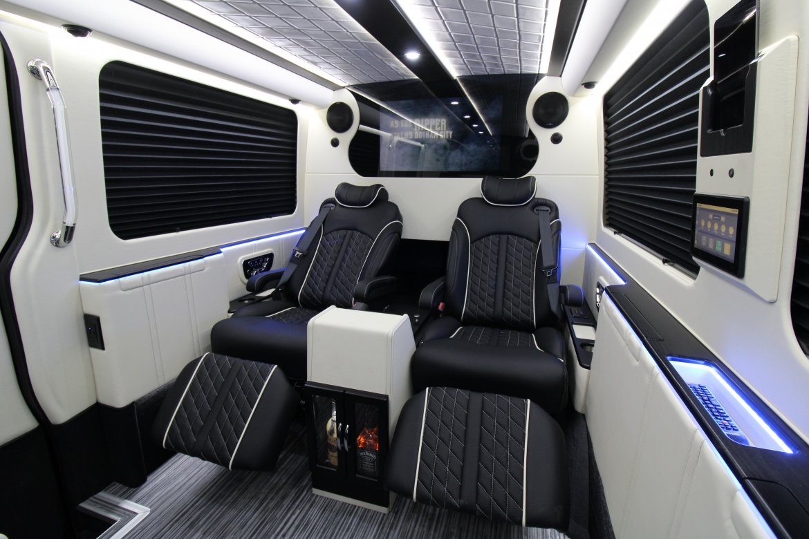 Sprinter for Sale in Springfiel, MO - Photo 3