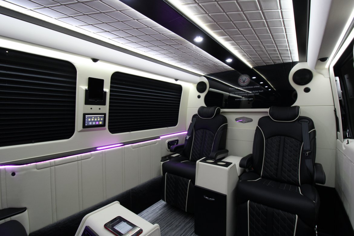 Sprinter for Sale in Springfiel, MO - Photo 9