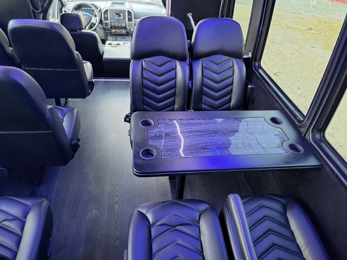 Shuttle Bus for Sale in Riverside, MN - Photo 16