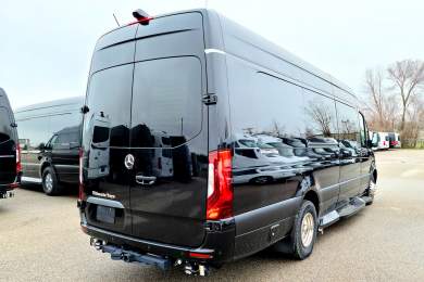 2025 Ultimate Toys Class B Mercedes-Benz Ultimate Coach Sprinter Van