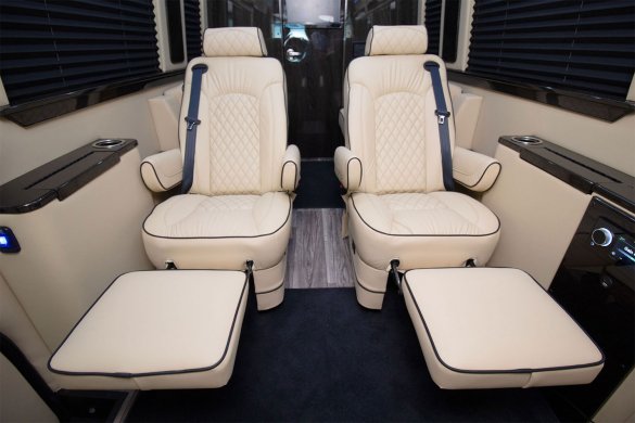 2025 Ultimate Toys Class B Mercedes-Benz Ultimate Coach Sprinter Van