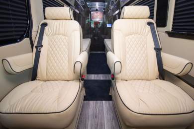 2025 Ultimate Toys Mercedes-Benz Traveler Sprinter Van